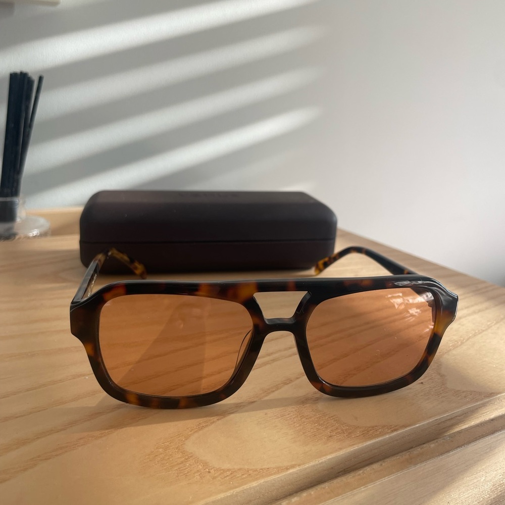 Vehla Dixie Sunglasses